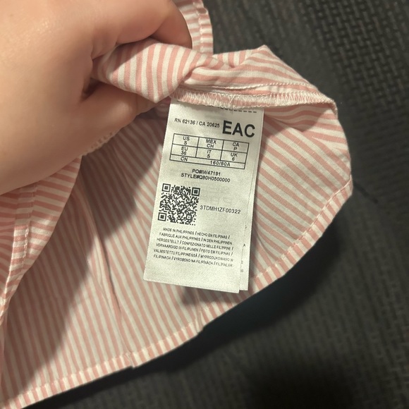 NEW Guess Pink and White Stripped Babydoll Blouse Womens size Small - Picture 3 of 8